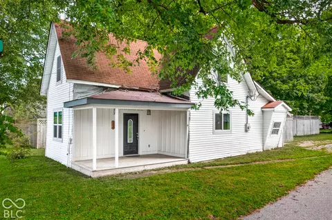 300 E Ohio St, Trafalgar, IN 46181