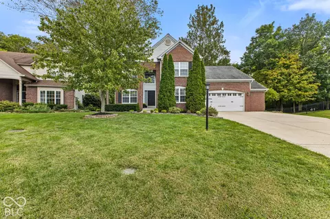 6459 Woodhaven Ct, Avon, IN 46123