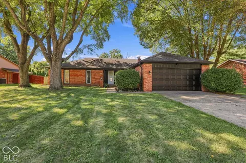 730 Colonial Way, Greenwood, IN 46142