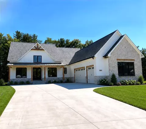 934 J Mccool Way, Greenwood, IN 46142