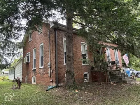 4630 Iowa St, Clayton, IN 46118