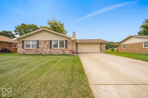 4117 Alpine Dr, Anderson, IN 46013