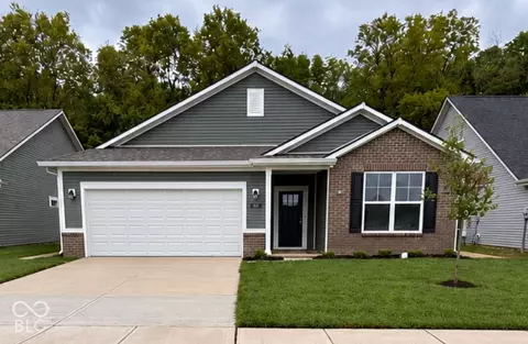 170 Rory Dr, Shelbyville, IN 46176