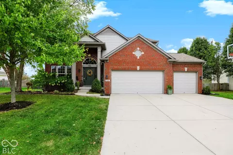 1956 Midnight Pass, Brownsburg, IN 46112
