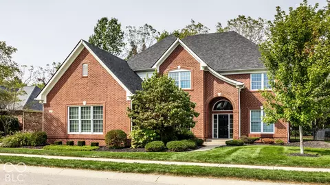 9252 Timberline Dr, Indianapolis, IN 46256