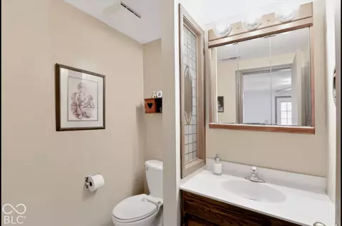 Bath - 216 Ann Ave, Pendleton, IN 46064 photo 1 of 3