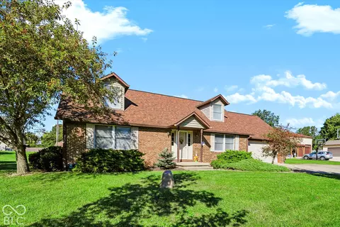 Exterior - 216 Ann Ave, Pendleton, IN 46064 photo 3 of 8