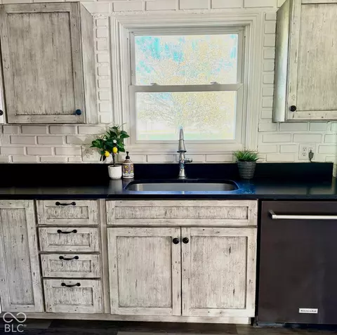 Kitchen - 256 E Park St, Plainfield, IN 46168 photo 1 of 3