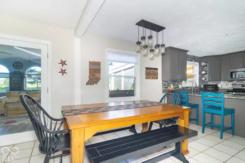 Dining - 111 Fairfield Ln, Pendleton, IN 46064 photo 1 of 2