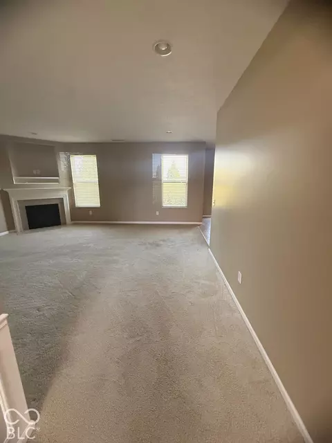 Living - 1131 Ascalon Ct, Indianapolis, IN 46239 photo 1 of 9