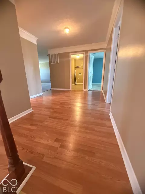 Entry Way - 1131 Ascalon Ct, Indianapolis, IN 46239 photo 16 of 21