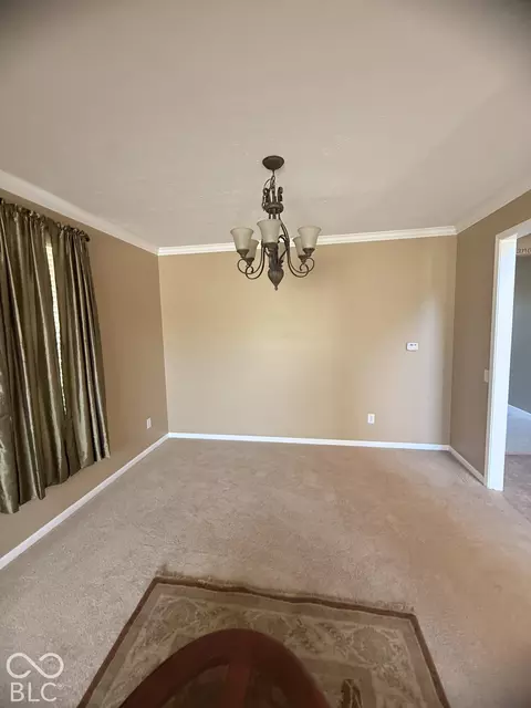 Dining - 1131 Ascalon Ct, Indianapolis, IN 46239 photo 2 of 4