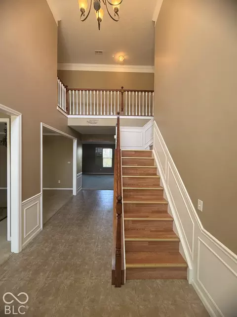 Entry Way - 1131 Ascalon Ct, Indianapolis, IN 46239 photo 2 of 21