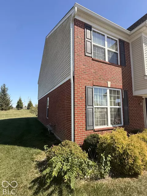 Exterior - 1131 Ascalon Ct, Indianapolis, IN 46239 photo 4 of 9