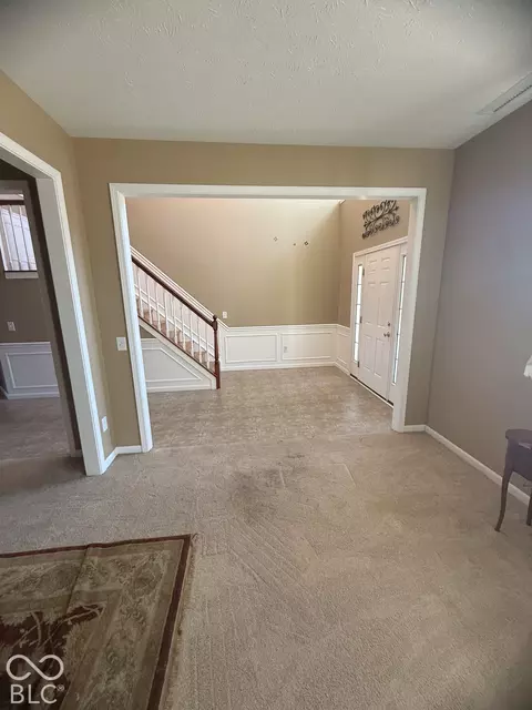Entry Way - 1131 Ascalon Ct, Indianapolis, IN 46239 photo 6 of 21