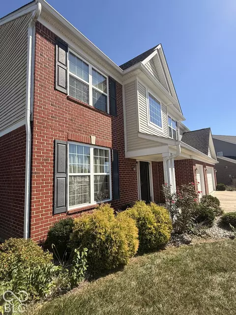 Exterior - 1131 Ascalon Ct, Indianapolis, IN 46239 photo 5 of 9