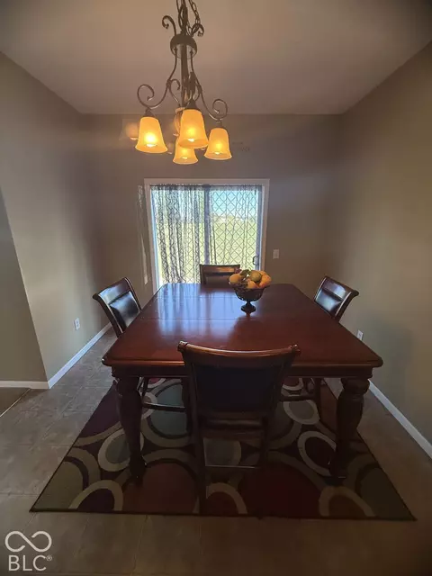 Dining - 1131 Ascalon Ct, Indianapolis, IN 46239 photo 4 of 4