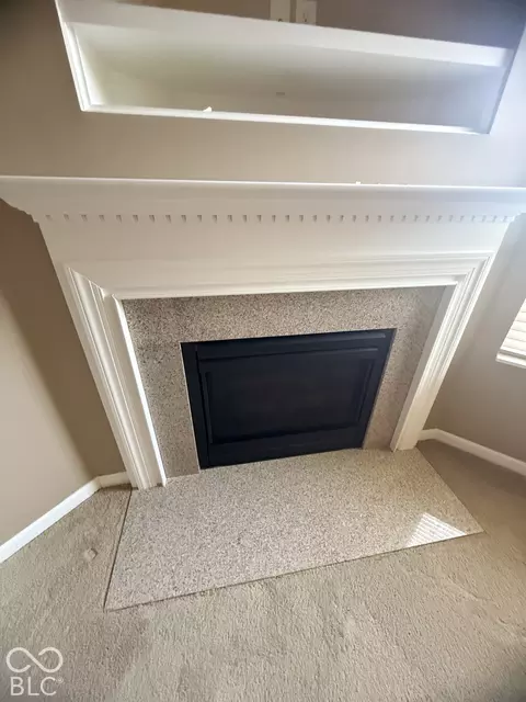 Living - 1131 Ascalon Ct, Indianapolis, IN 46239 photo 4 of 9