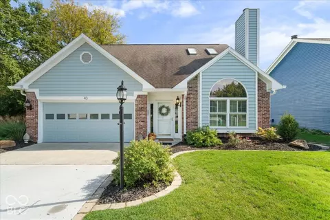 43 Balmoral Ct, Zionsville, IN 46077