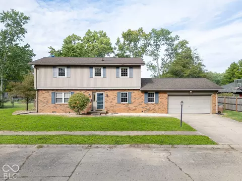 3520 Autumn Ct, Columbus, IN 47203