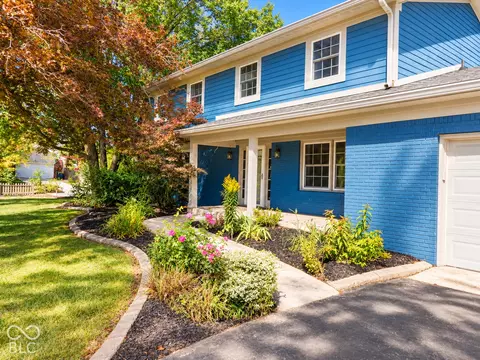 7053 Grosvenor Pl, Indianapolis, IN 46220