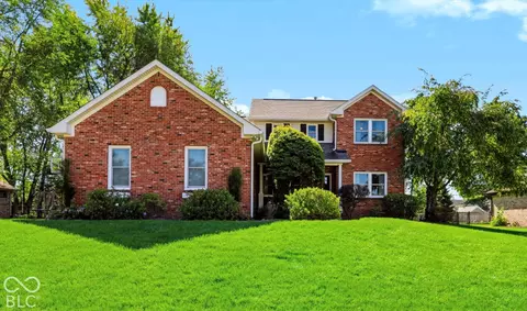 225 Deer Trace Ct, Pittsboro, IN 46167