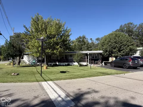 916 S Pleasant St, Edinburgh, IN 46124