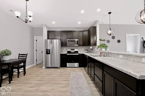 Kitchen - 222 Limerick Ln, Pendleton, IN 46064 photo 3 of 6