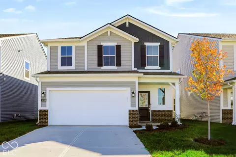 3139 Sugar Grove Dr, Whitestown, IN 46075