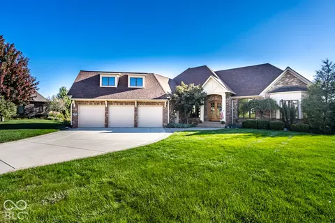 16844 Meadow Wood Ct, Noblesville, IN 46062