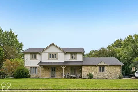 3715 Chadwick Dr, Carmel, IN 46033