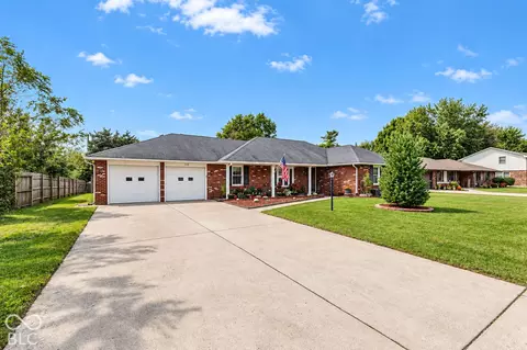 115 S Roby Dr, Anderson, IN 46012