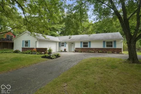 7337 Woodside Dr, Indianapolis, IN 46260