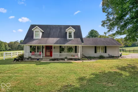 7165 W Base Rd, North Vernon, IN 47265