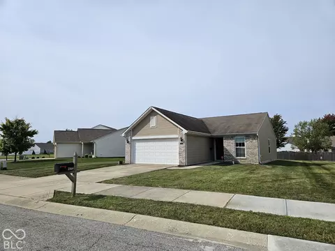 2164 Rossington Ln, Indianapolis, IN 46229