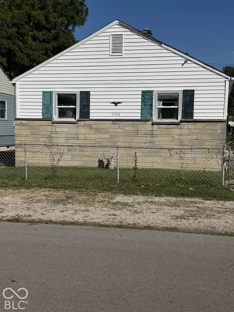 3204 S Vine, Muncie, IN 47302