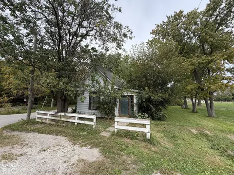 22 E 206th, Sheridan, IN 46069