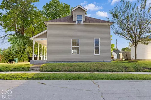 215 N 20th St, New Castle, IN 47362