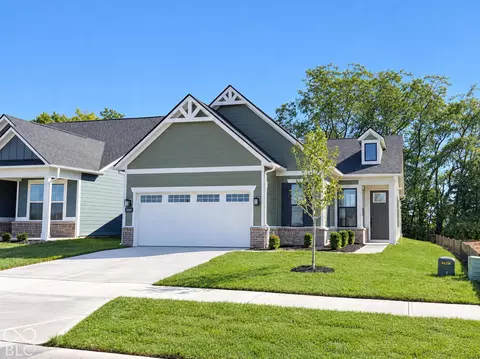 3239 Beaksedge Rd, Greenwood, IN 46143
