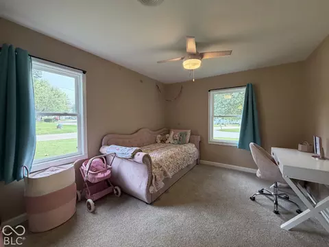 Bedroom - 302 Marion Blvd, Covington, IN 47932 photo 5 of 6
