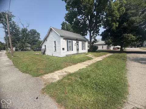 62 S Edwards St, Franklin, IN 46131