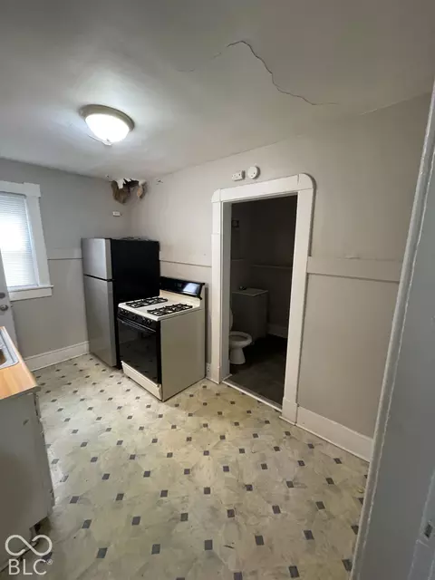 Kitchen - 3511 E 10th St, Indianapolis, IN 46201 photo 2 of 3