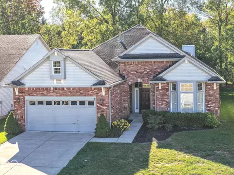 3587 Seminole Dr, Carmel, IN 46032