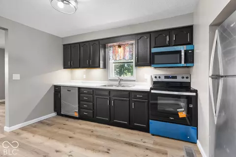 Kitchen - 9193 E County Road 600 N, Forest, IN 46039 photo 3 of 3