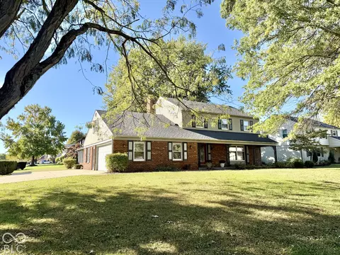 1103 Northwood Dr, Anderson, IN 46011
