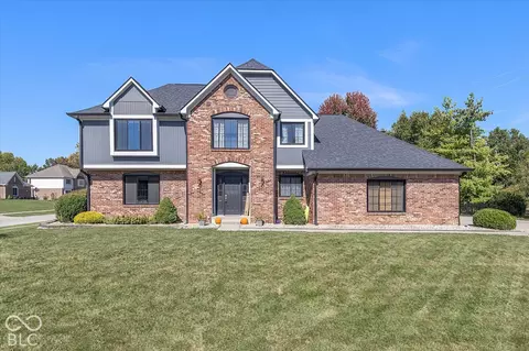 7100 Oakview Cir, Noblesville, IN 46062