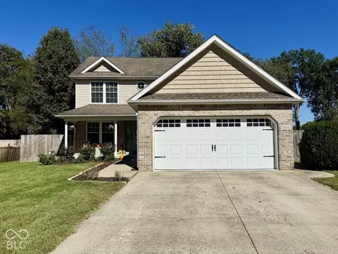 1806 River Birch Ct, Terre Haute, IN 47803