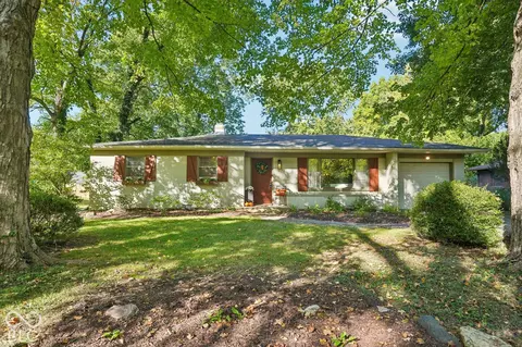 8450 Evergreen Ave, Indianapolis, IN 46240