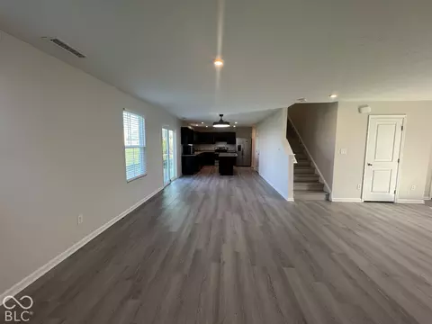 Living - 8506 Fownes Ln, Pendleton, IN 46064 photo 5 of 5