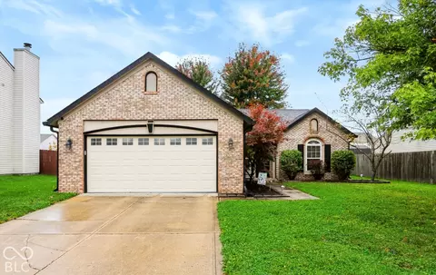 1482 Evergreen Dr, Greenfield, IN 46140
